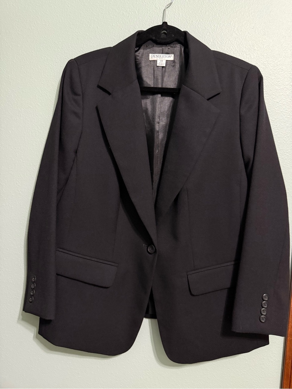 Vintage Pendleton Black Women's Tailored Single-Button Blazer